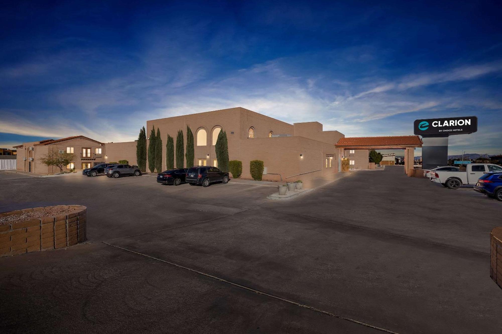 Clarion Inn Sierra Vista Buitenkant foto